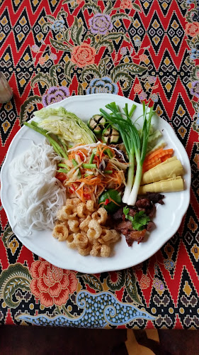 Thai Ban - Gastronomi och hotellverksamhet