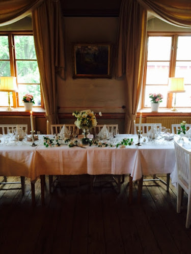 Comentarii opinii despre Rissne Gård AB