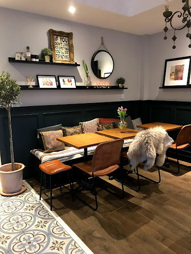 Comentarii opinii despre Edsvikens Gelateria/”Edge” Kummelbyvägen