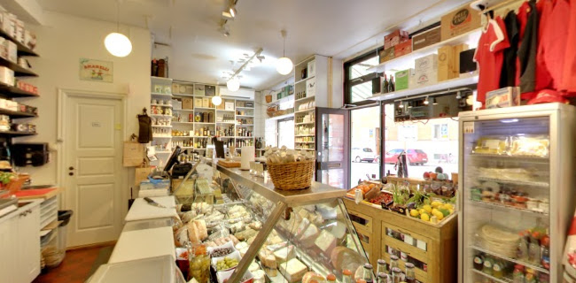 Comentarii opinii despre Olja&Oliv Deli, Kök & Bar