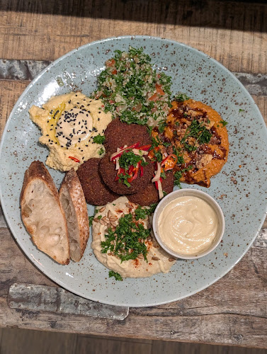 ROST Mat & Kaffe - Gastronomi och hotellverksamhet