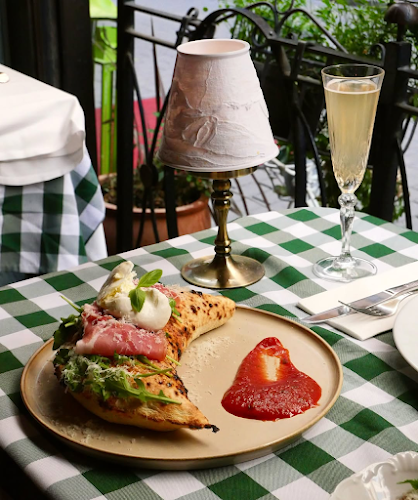 Opinii despre Michelangelo Ristorante în Stockholm - Gastronomi och hotellverksamhet