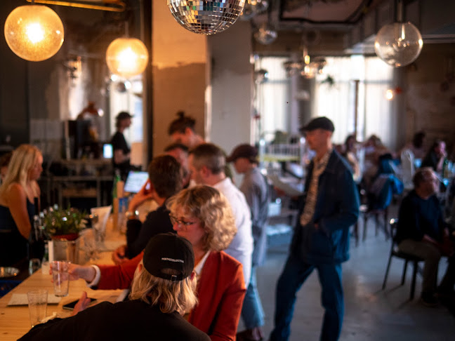 Stigbergets Shangri-La - Gastronomi och hotellverksamhet