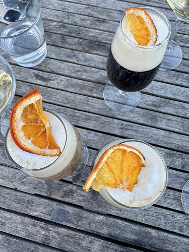 Comentarii opinii despre Edsvikens Gelateria/”Edge” Kummelbyvägen