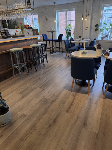 Restaurang Sjöporten - Gastronomi och hotellverksamhet