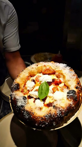 Michelangelo Ristorante - Gastronomi och hotellverksamhet