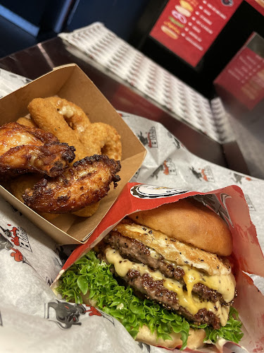 Big Bulls - Gastronomi och hotellverksamhet