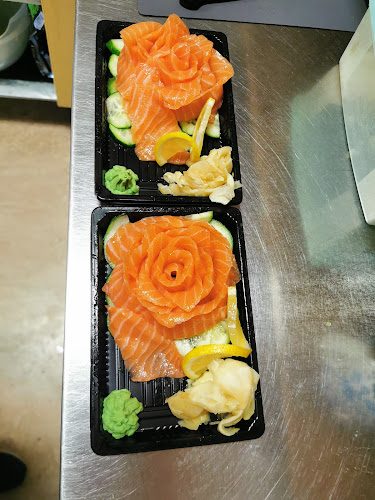 Opinii despre Asian Sushi Bar în Västerås - Gastronomi och hotellverksamhet