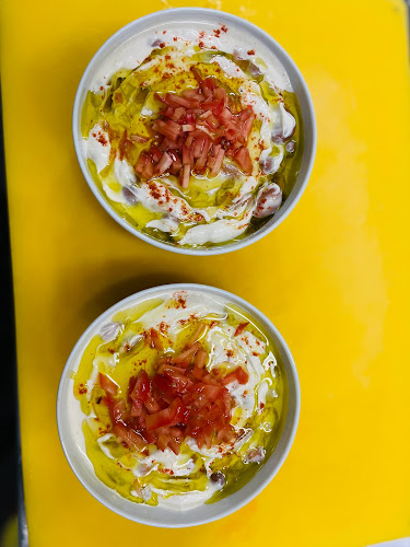 Al Malek - Gastronomi och hotellverksamhet