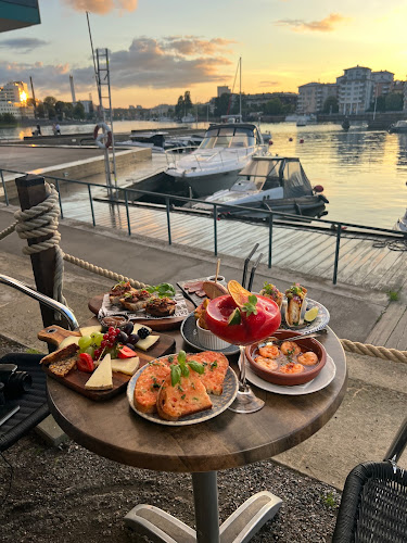 Opinii despre Marina Tapas în Stockholm - Gastronomi och hotellverksamhet