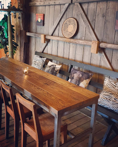 Strömbäck Gårdscafé - Gastronomi och hotellverksamhet