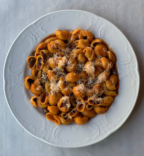 Opinii despre Di Spagna în Västerås - Gastronomi och hotellverksamhet