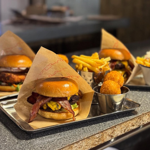 Barley's Food Factory - Gastronomi och hotellverksamhet