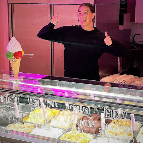 StikkiNikki Drottninggatan - Gastronomi och hotellverksamhet