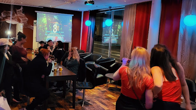 Red Room - Gastronomi och hotellverksamhet