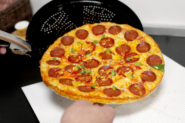 Opinii despre Pizzabakeren în Eskilstuna - Gastronomi och hotellverksamhet