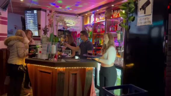 Opinii despre Bar 08 în Stockholm - Gastronomi och hotellverksamhet