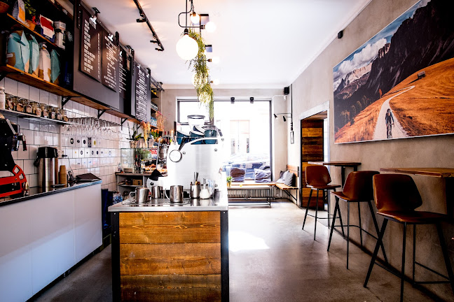 Cykelcafé Le Mond - Gastronomi och hotellverksamhet