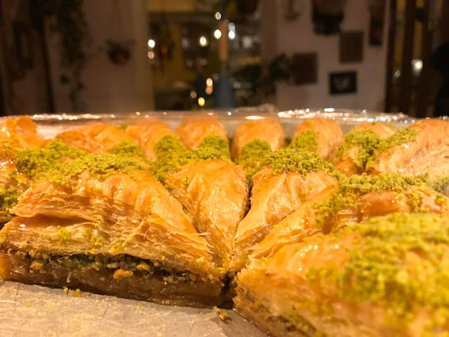 Mosaik konstcafé - Gastronomi och hotellverksamhet