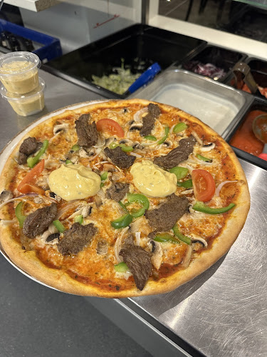 Opinii despre Trappan 2 Pizzeria în Uppsala - Gastronomi och hotellverksamhet