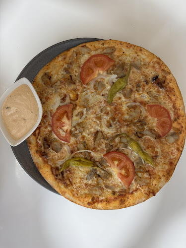 Östanbäcksgatan 1, 871 31 Härnösand