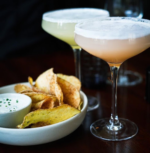 Lux Dag för Dag - Gastronomi och hotellverksamhet