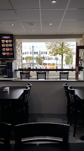 Opinii despre Pizzeria Empoli în Linköping - Gastronomi och hotellverksamhet