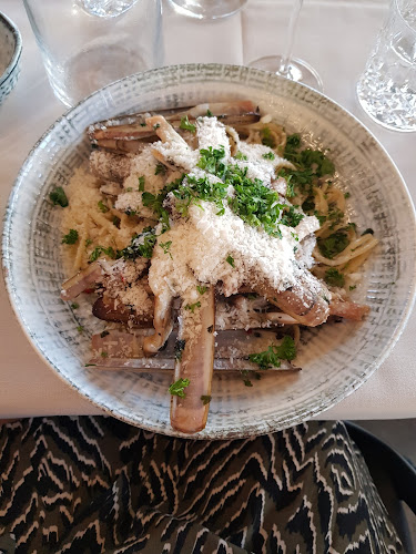 Vass Restaurang & Bar Phone number