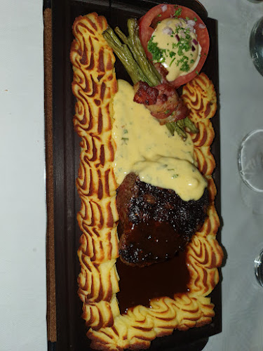 Di Spagna Phone number