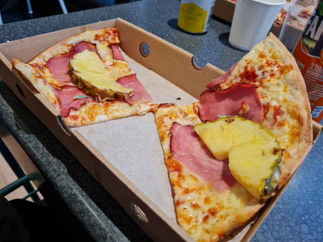 Comentarii opinii despre Crust Pizza Lab