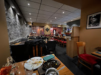 Comentarii opinii despre Nojon Moni