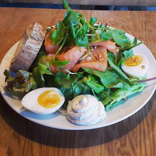 Opinii despre Gamla bibliotekscaféet în Umeå - Gastronomi och hotellverksamhet