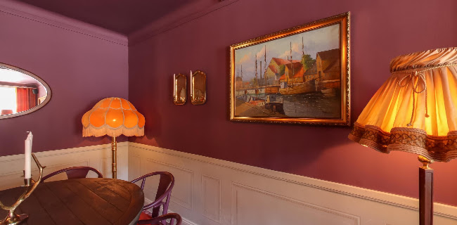 San Greal - Gastronomi och hotellverksamhet