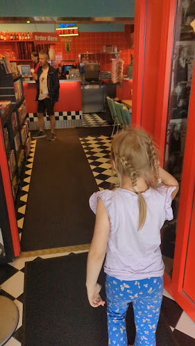 Diner 45 - Gastronomi och hotellverksamhet