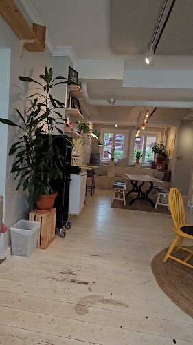 Bruket kaffebar - Gastronomi och hotellverksamhet