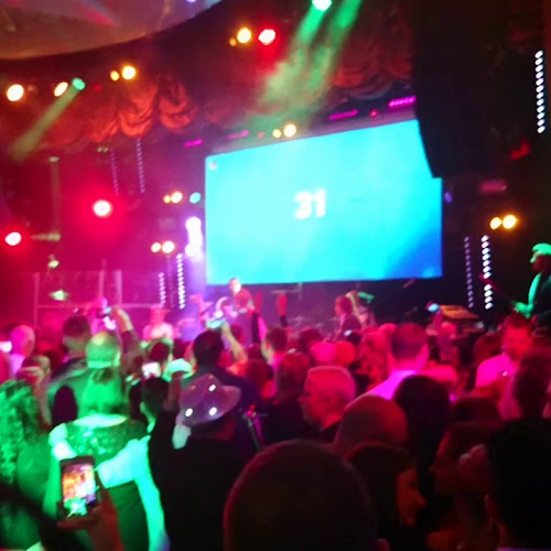 Opinii despre Phil's Burger în Stockholm - Gastronomi och hotellverksamhet