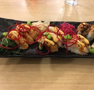 Dalparkens Gatukök | Sushi | Wok - Södertälje
