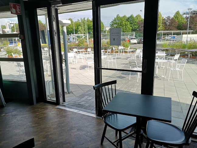 The Hive Foodmarket - Gastronomi och hotellverksamhet