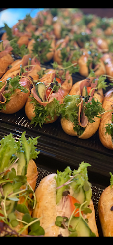 Comments and reviews of Presseriet