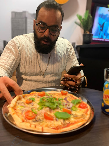 Drottninggatan 6-8, 702 10 Örebro