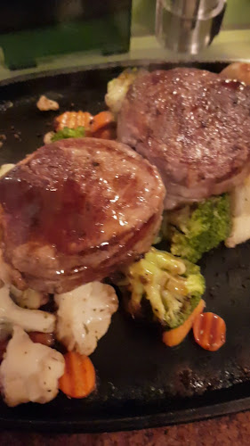 Opinii despre Oliver Twist în Nyköping - Gastronomi och hotellverksamhet