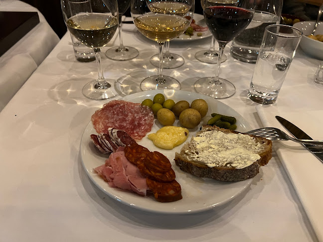 Comentarii opinii despre Soigné