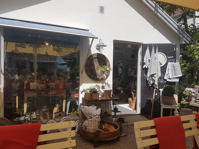 Comentarii opinii despre Märtas Kafé & Butik