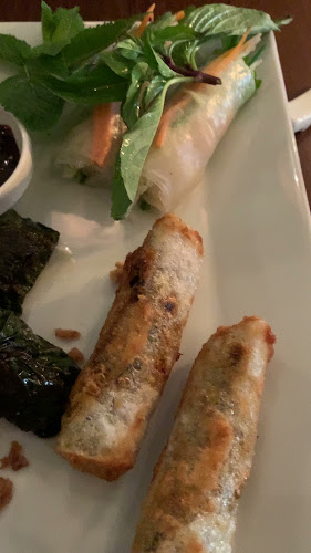 Opinii despre Restaurang Springrolls în Stockholm - Gastronomi och hotellverksamhet