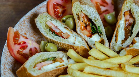 Reviews of Tapco meza Lounge in Södertälje - Gastronomi och hotellverksamhet