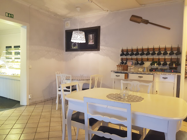 Östgöta Bageri & cafe AB Phone number