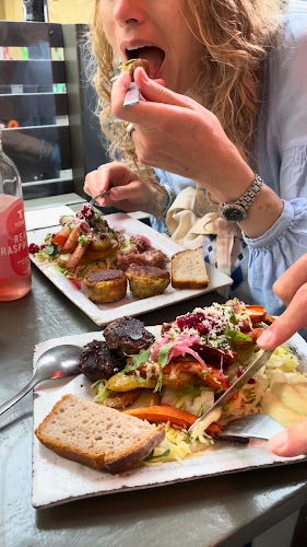 Reviews of Kalf & Hansen in Stockholm - Gastronomi och hotellverksamhet