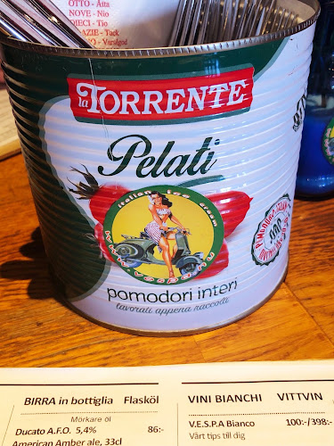 Opinii despre V.E.S.P.A Gustav Adolfs torg în Malmö - Gastronomi och hotellverksamhet