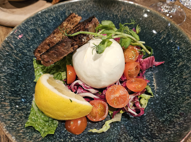 Comentarii opinii despre DiWINE Stockholm