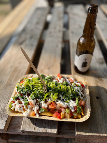 Bakom gamla lanthandeln, vid Vitaby station, S:t Olofsvägen 1, 277 36 Vitaby